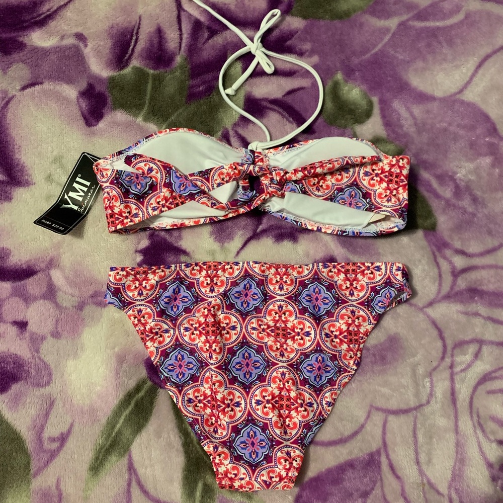 Bikini Set - Picture 2 of 5